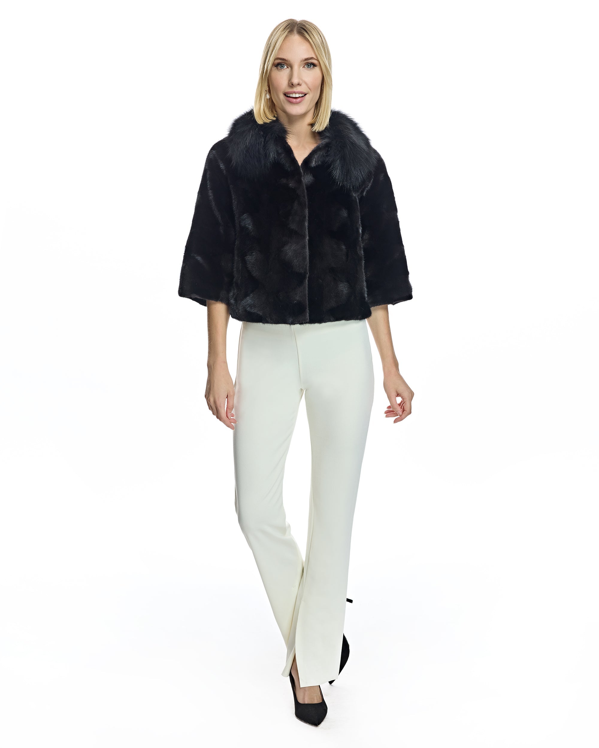Chaqueta de visón con cuello de zorro