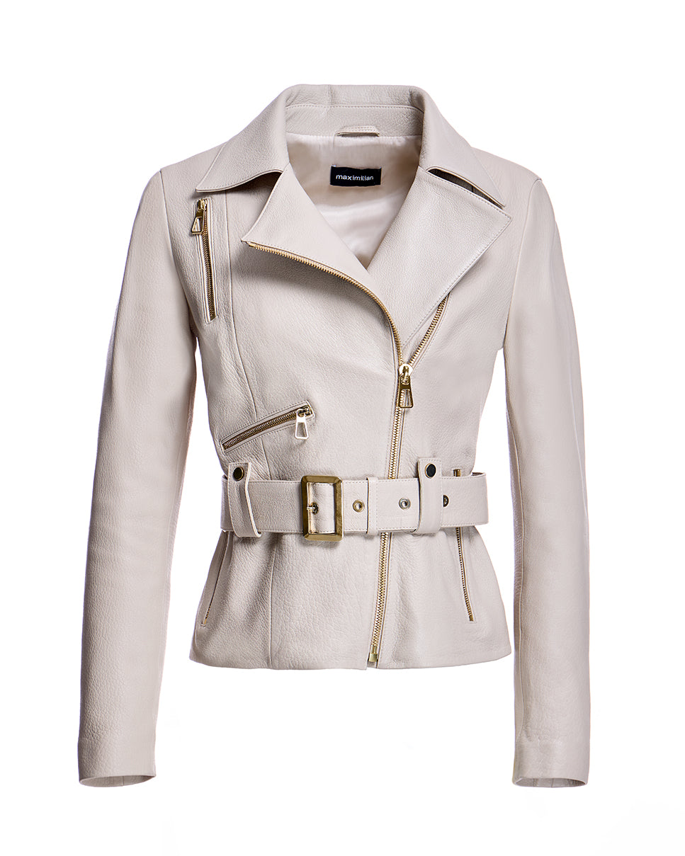 Chaqueta de cuero con cinturón