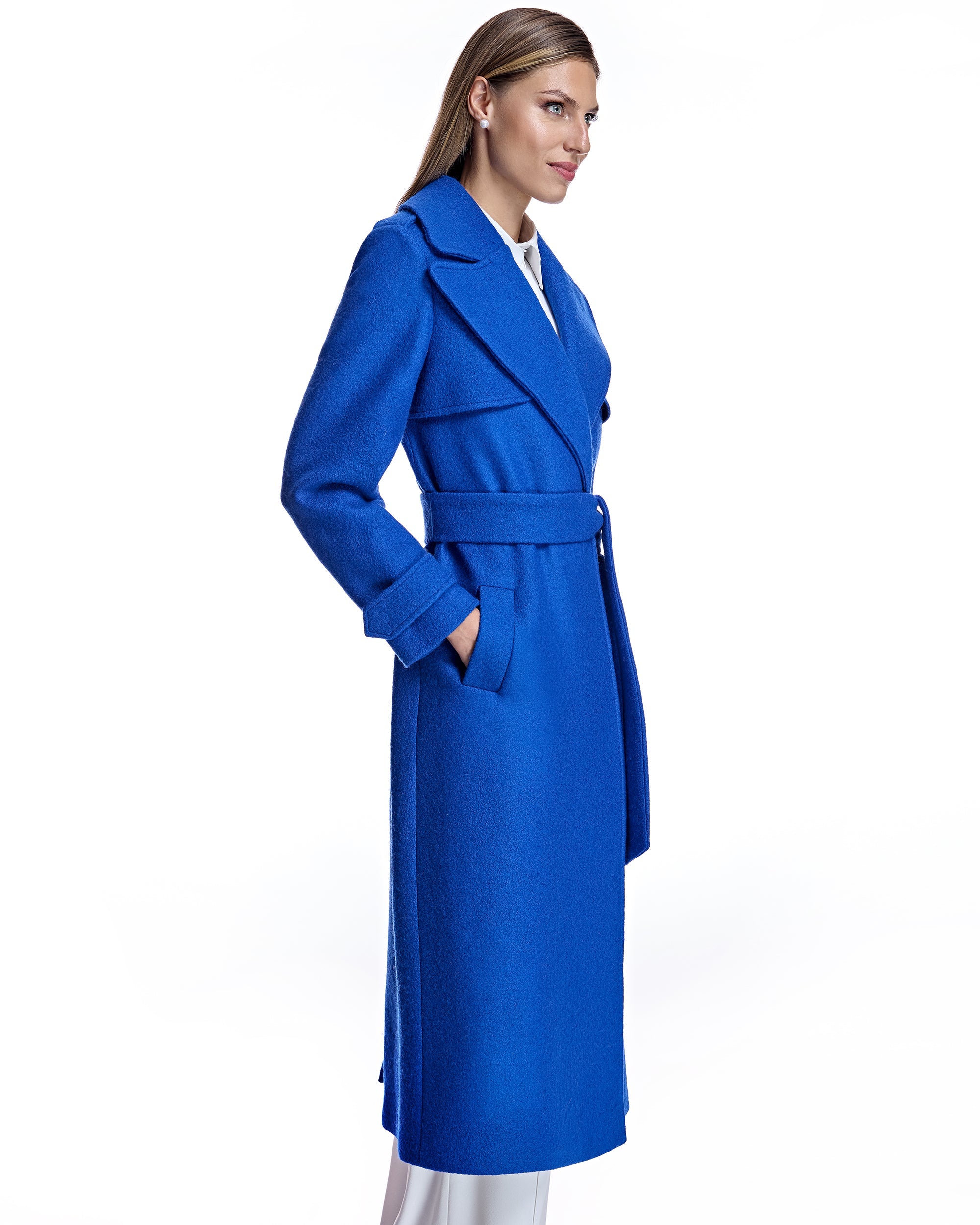 Gabardina con cinturón de lana merino