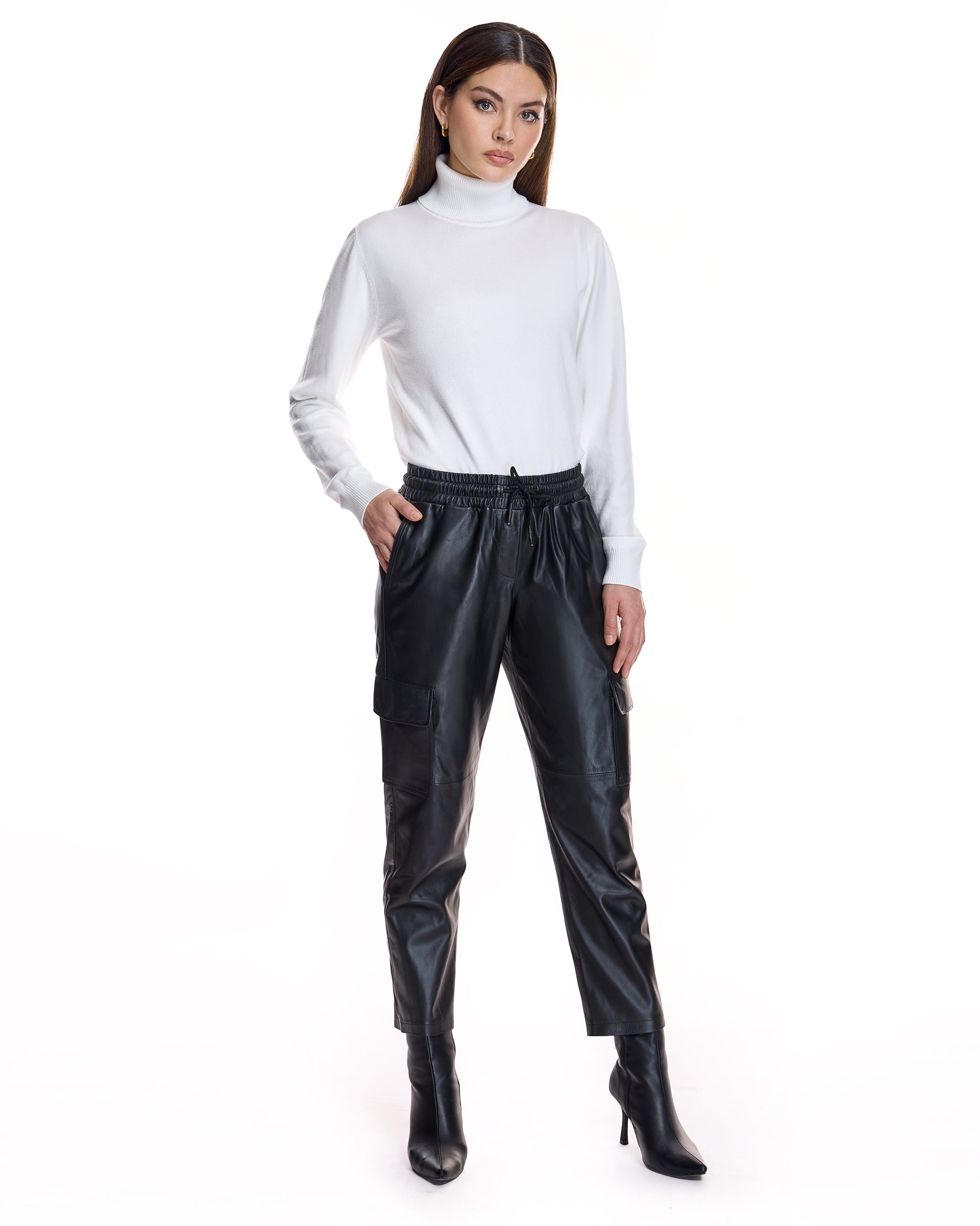 Pantalones cargo de cuero