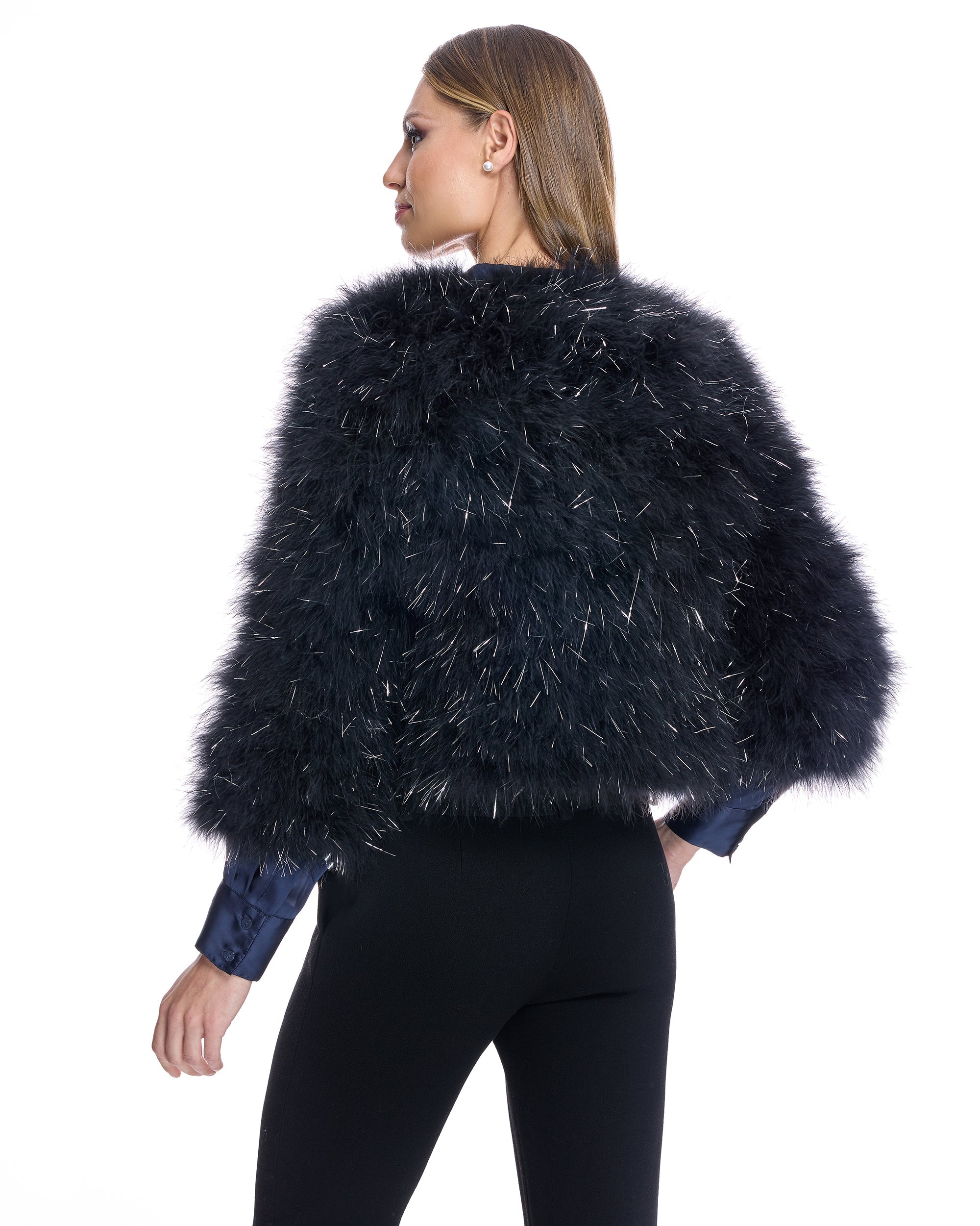 Bolero de plumas metálicas
